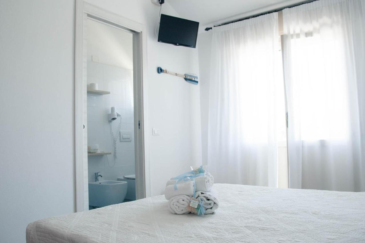 Albergo Medusa Punta Marina Exterior foto